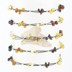 Mix amber bracelet with wire